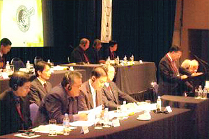 小椋さんの国際会議での通訳(写真提供/東京消防庁)