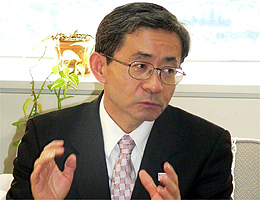 中央卸売市場長 中西 充氏