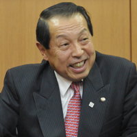 [*description*]さん