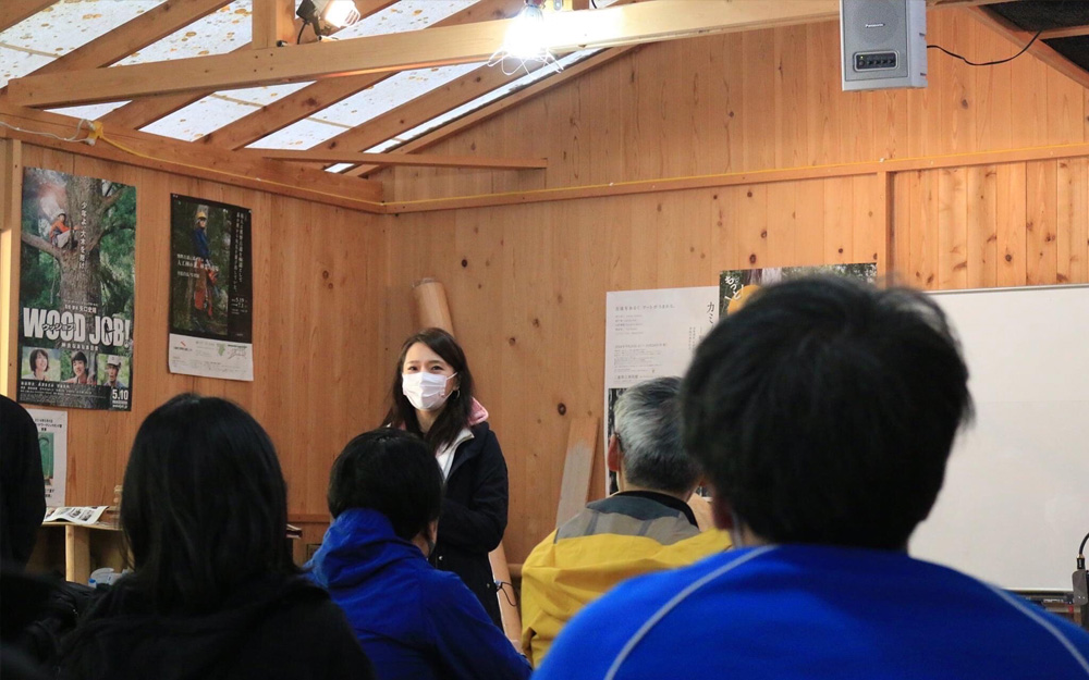 講演や勉強会なども行っている